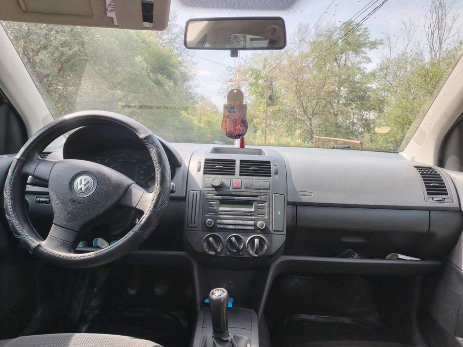 Vand VW polo, motor 1.2 benzina