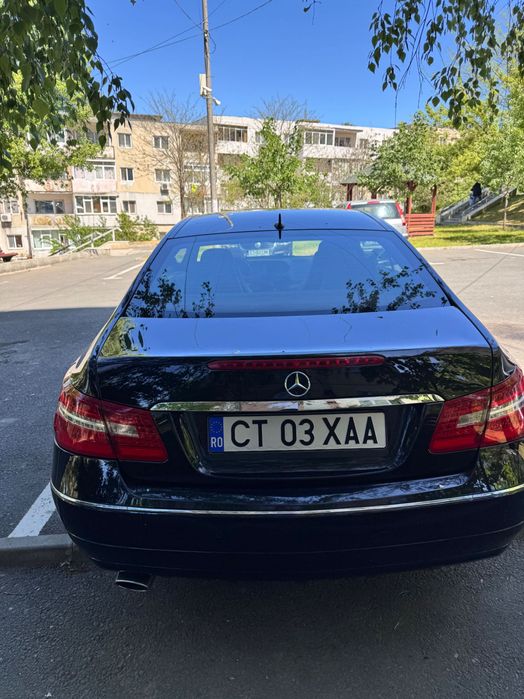 Mercedes E250 CDI Coupe  204 CP  Automat 2009