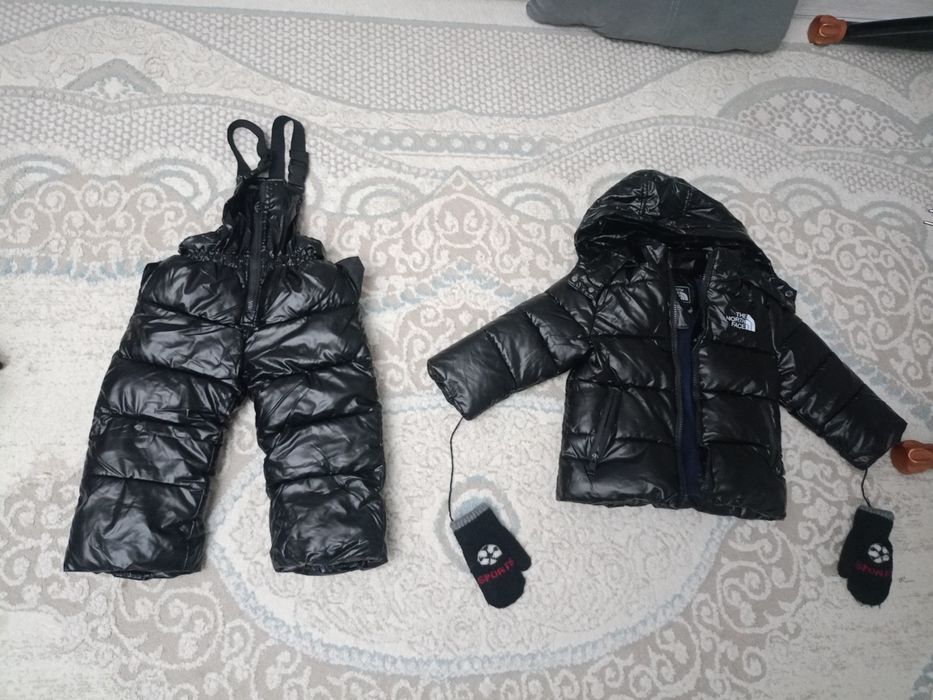 Продам детский зимний костюм