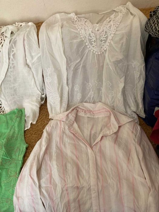 Продавам Комплект Маркови дрехи и чанти