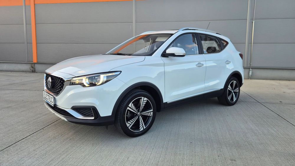 MG ZS EV Garanție de fabrică 2030, LUXURY, Led, Panoramic,KeyLess,Asistenți
