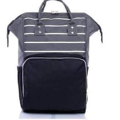 Чанта , раница за бебешки принадлежности с включени закопчалки