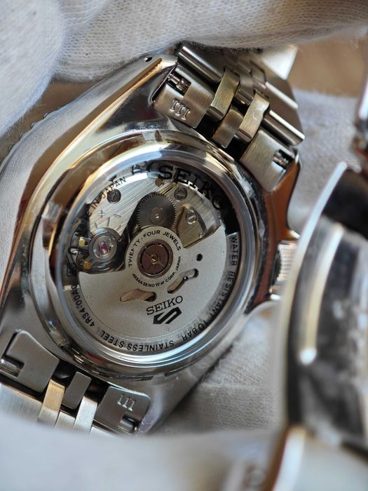 БАРТЕР Seiko 5 GMT Yellow Seiko SSK001K1