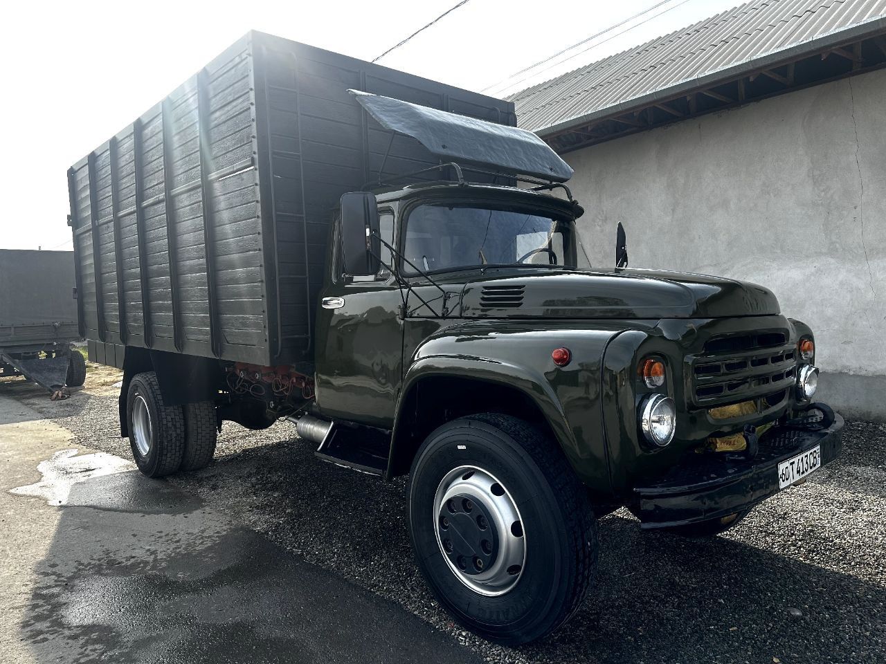 Zil 130 Ural mator 31 rama razdatka bor katta mos maz risol