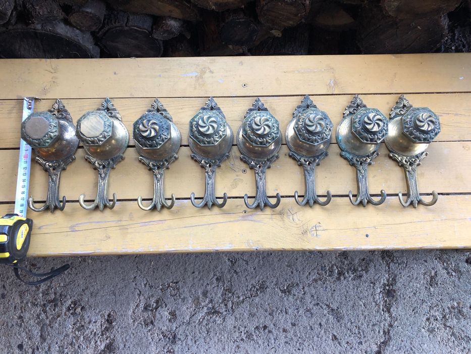 Старинна бронз месинг закачалка