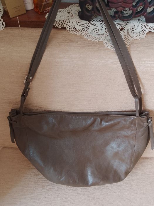 Здрави чанти от естествена кожа  в безупречен вид 15-65лв.