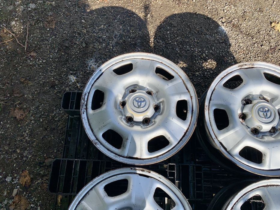 4бр.Оригинални ДЖАНТИ+КАПАЧКИ 17" 6x139.7 за Toyota Hilux,Land Cruiser
