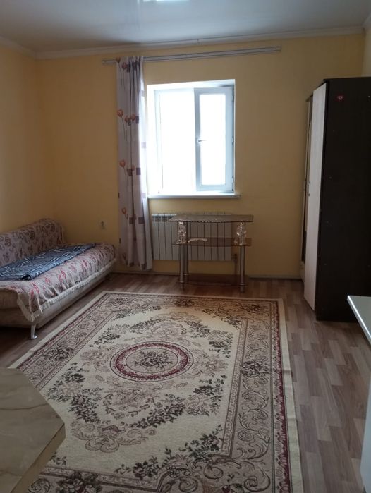 Сдам 1 комнату 5 комнат доме.