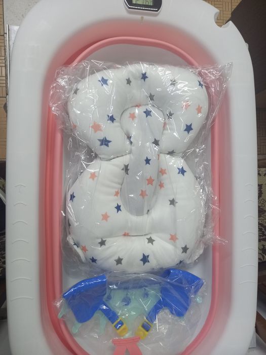 Продам новую детскую ванночку для купания