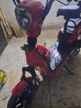 scuter electric ( cu pedale)  fara permis