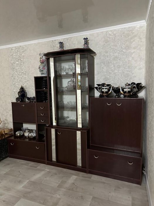 Продам настенную горку!