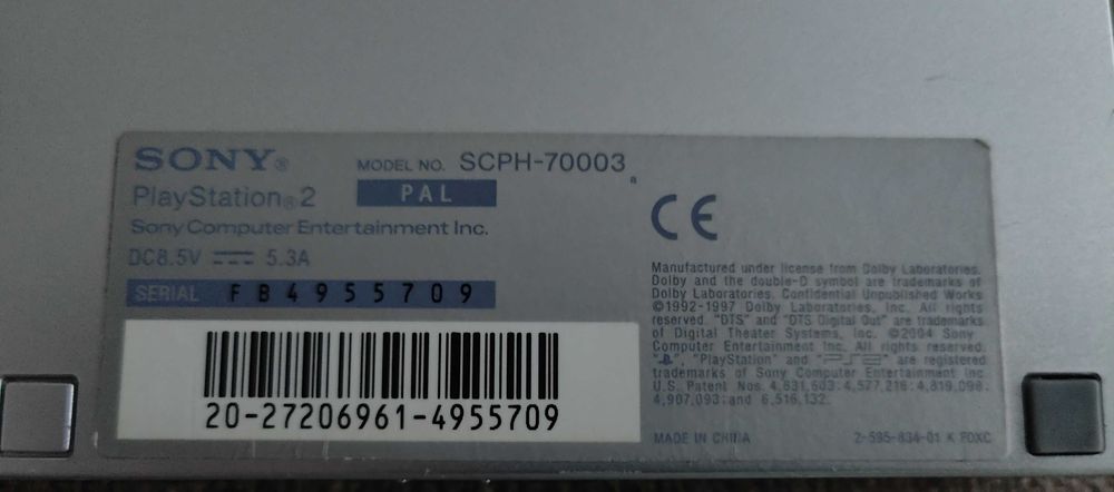 PlayStation 2 slim model deosebit argintiu modat 33 jocuri,maneta