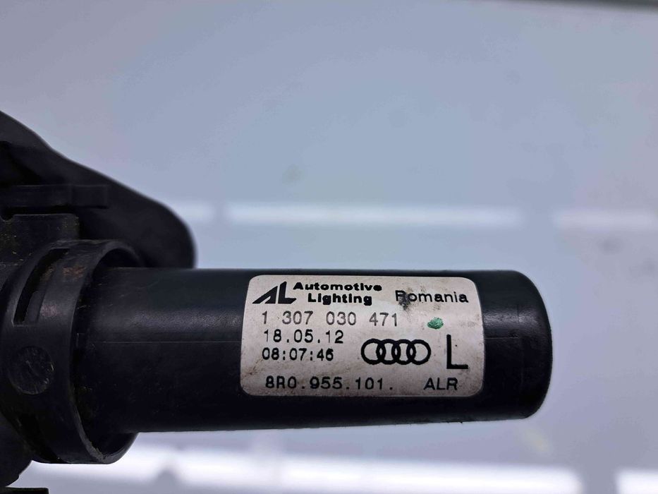 Spalator far stanga Audi Q5 (8RB) [Fabr 2008-2016] S-line 8R0955101