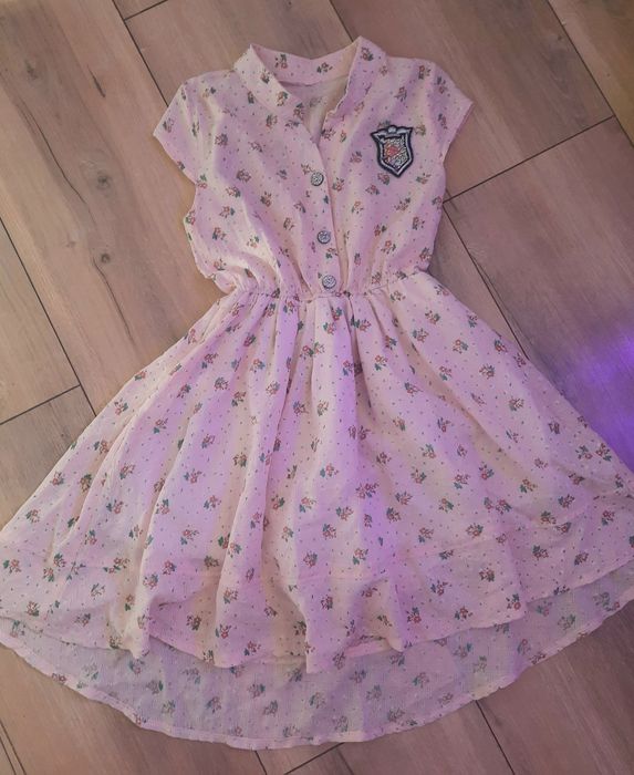 Платье на девочку