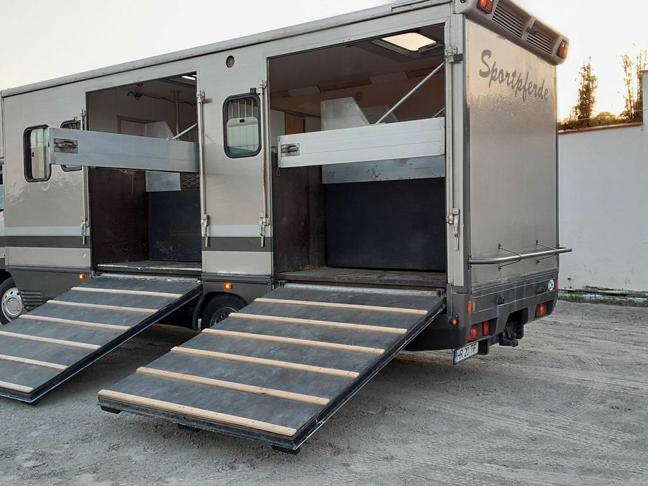 Mercedes Camion cai transport