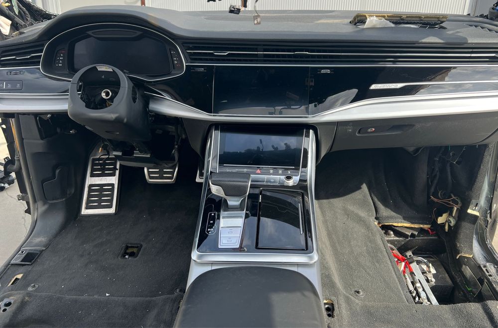 Kit Conversie Anglia-Europa Mutare Volan Audi Q8