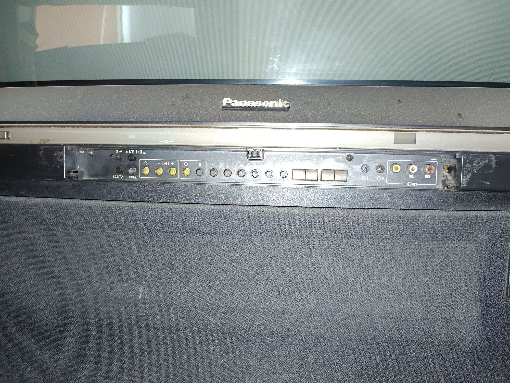 Телевизор Panasonic TX-3370IR-A