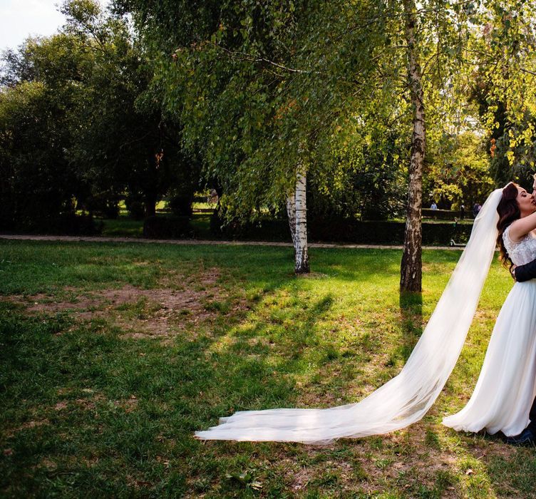 Vand rochie mireasa