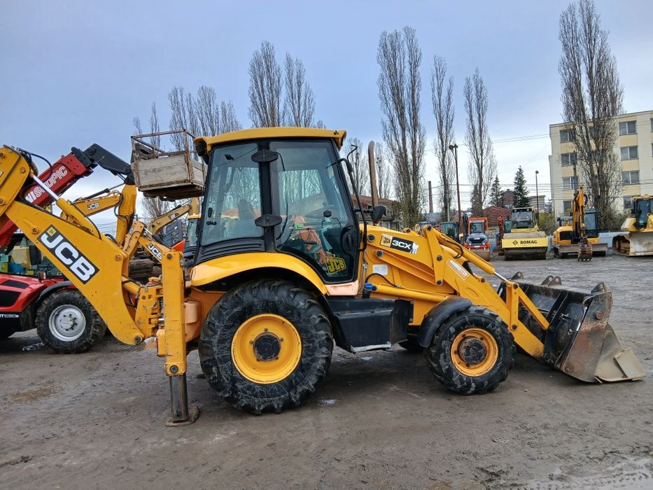 Vand buldoexcavator jcb 3cx