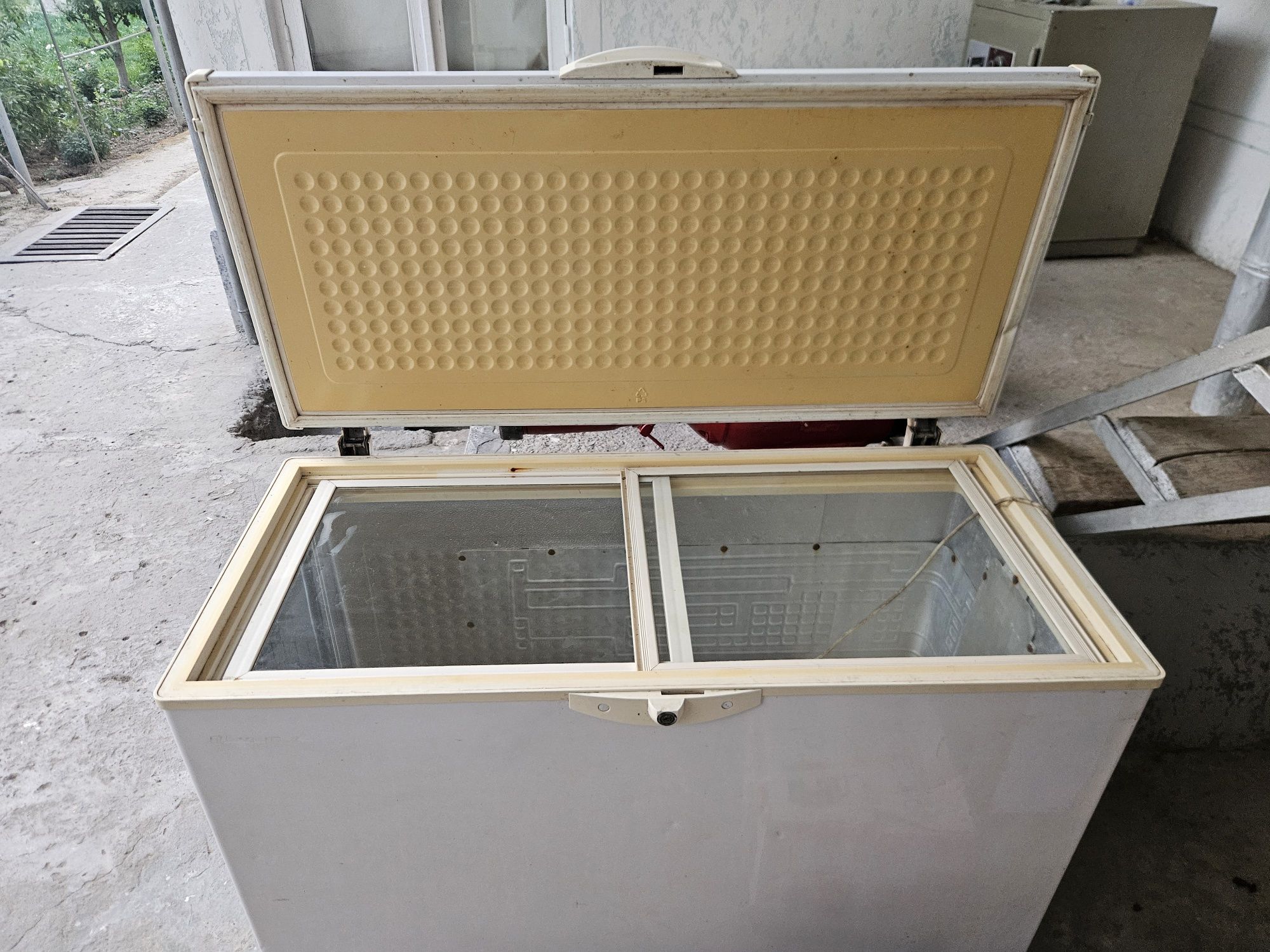 Marazilnik sotiladi 280 litrlik