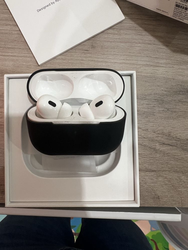 AirPods 2ND Generation