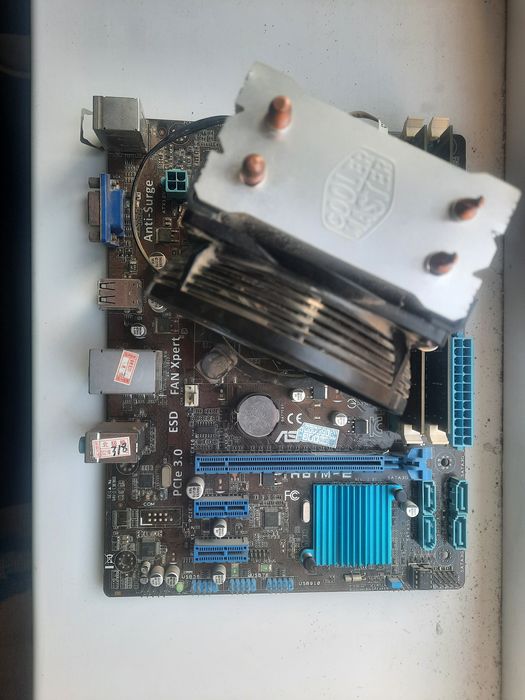 Asus H61M-E комплект или штучный