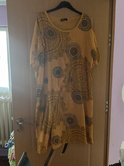 Vând rochie indiană de vară