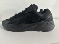 Yeezy 700 MNVN Triple Black Adidas Original