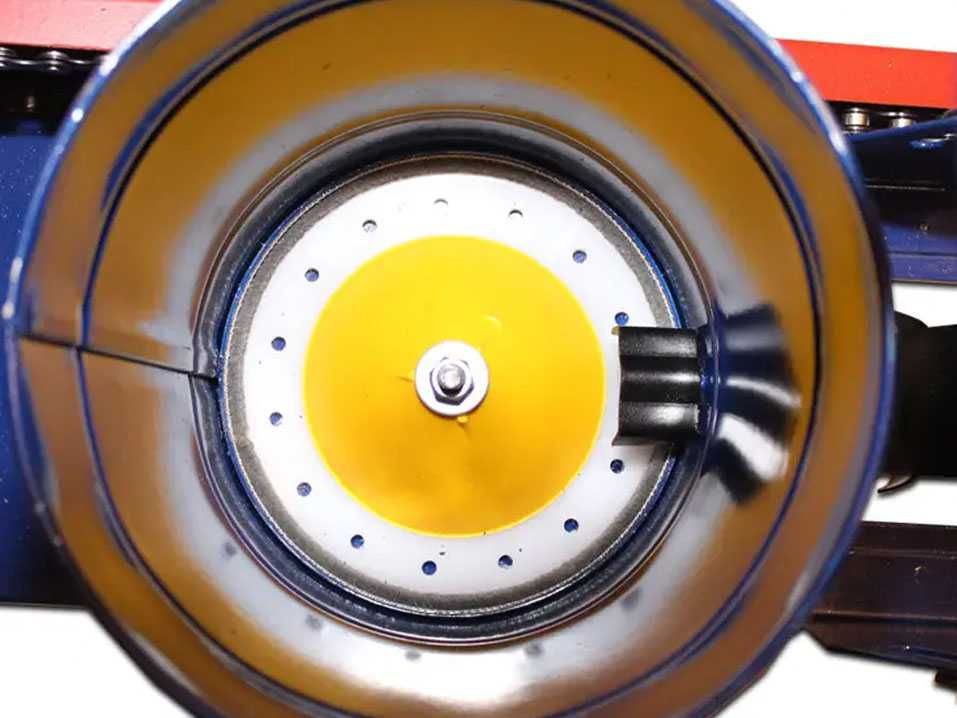 Semanatoare de precizie manuala de porumb si seminte cu fertilizator