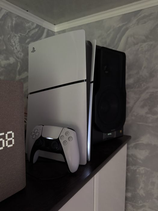 Sony PlayStation 5 Slim