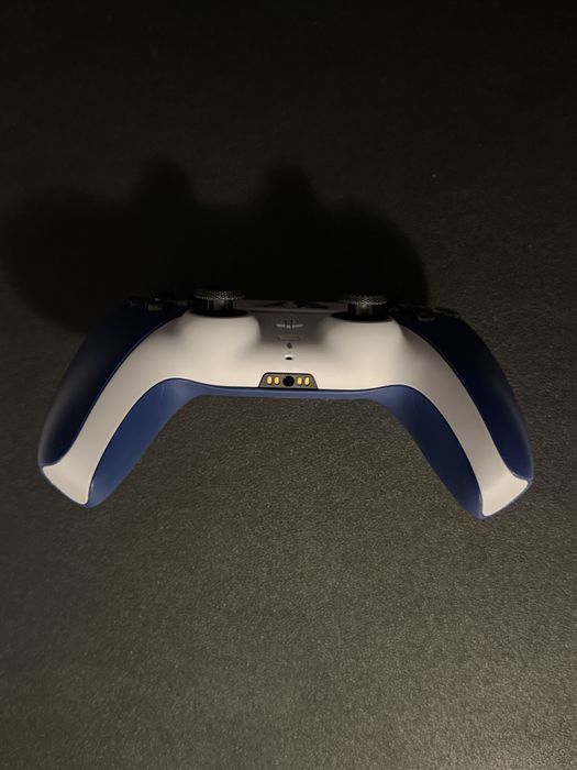Controller / maneta PS5 God of Wor Ragnarok , imepcabil