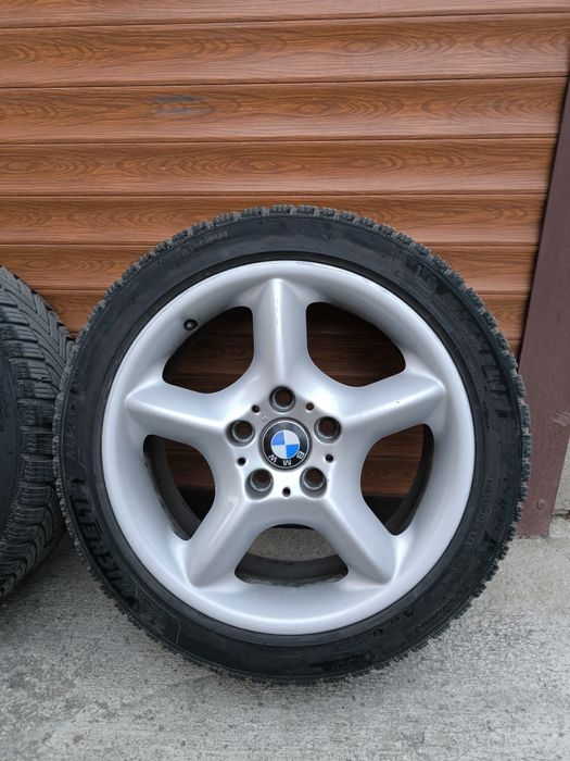 Зимни гуми Michelin 225/45/17 с джанти BMW 5x120 7.5j et40