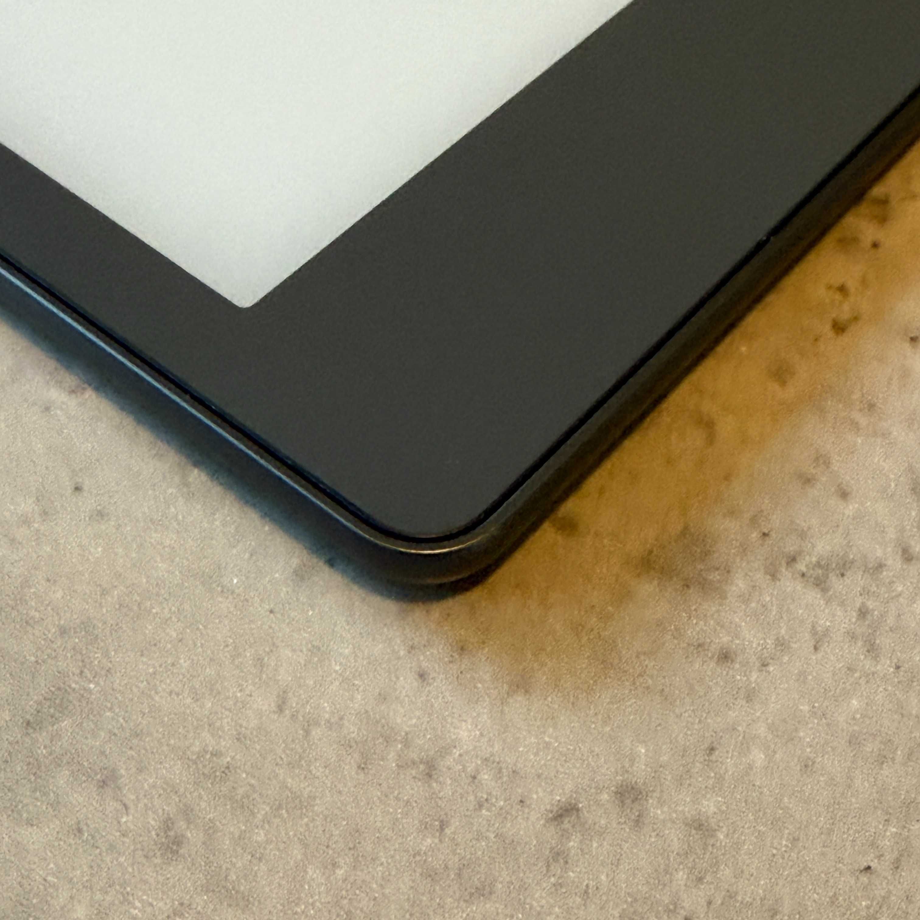 Kindle Scribe - Електронна тетрадка| Premium pen | 16GB| Отлично с-ние