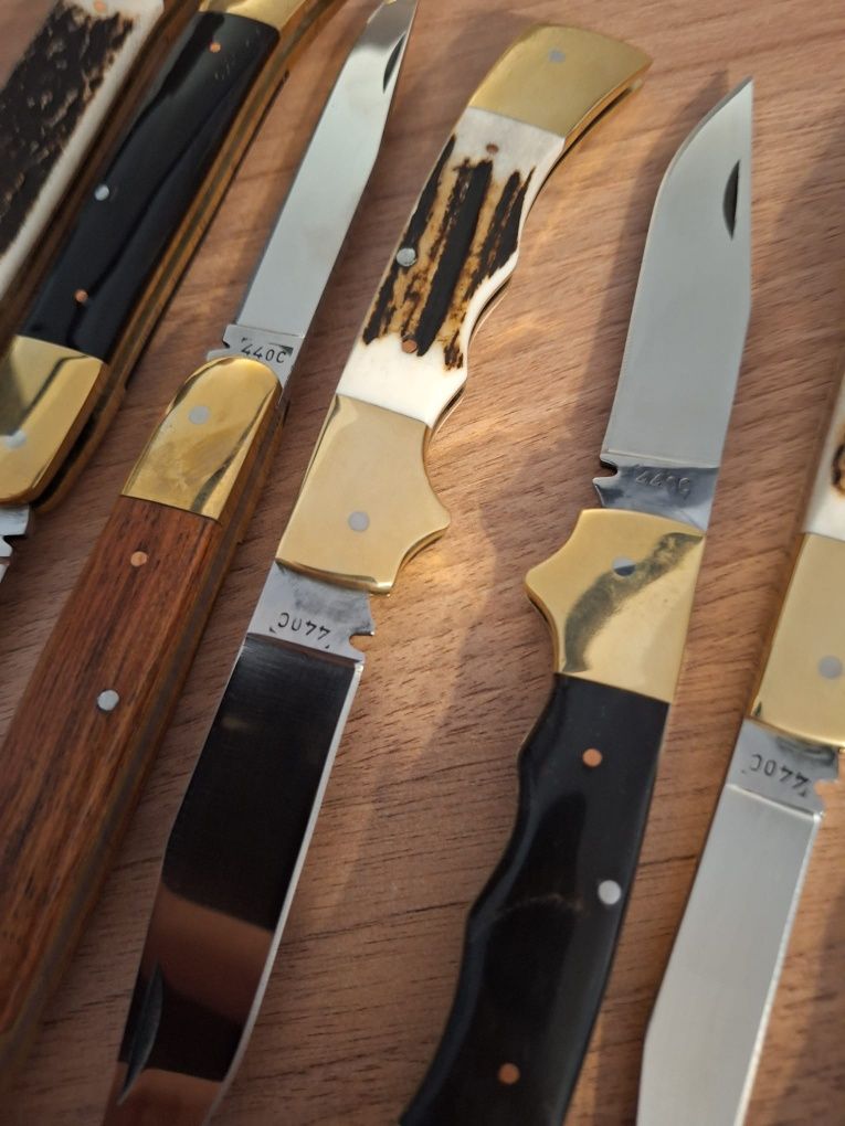 Briceag cutit facut manual