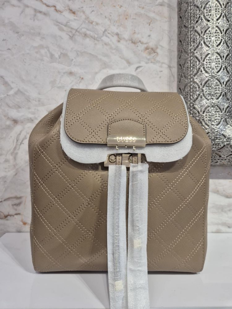 Раница “Guess” нова