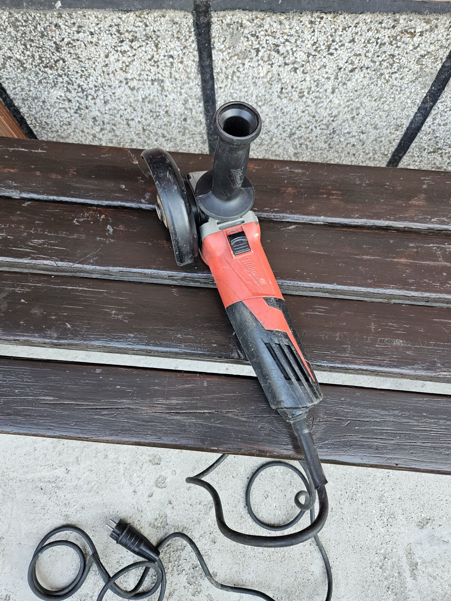 Milwaukee - Dewalt