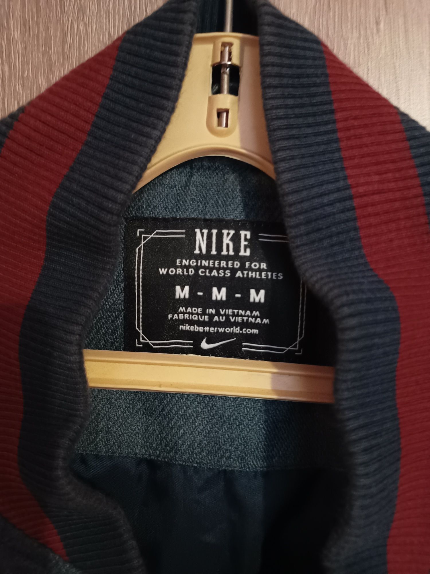Мъжко Спортно яке Nike