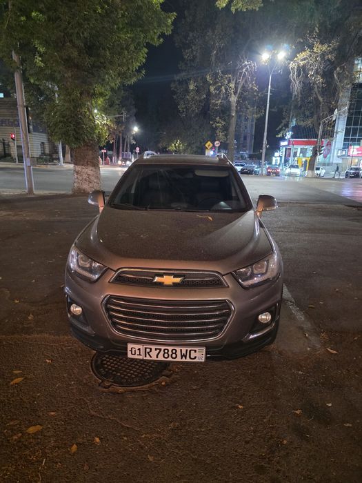 Продаю срочно свою машину каптива 2015 год 100 тысяч Пробег