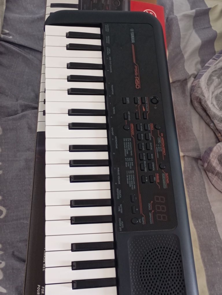 Yamaha PSS A50 Синтезатор