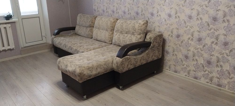 Продам диван в хорошем состоянии
