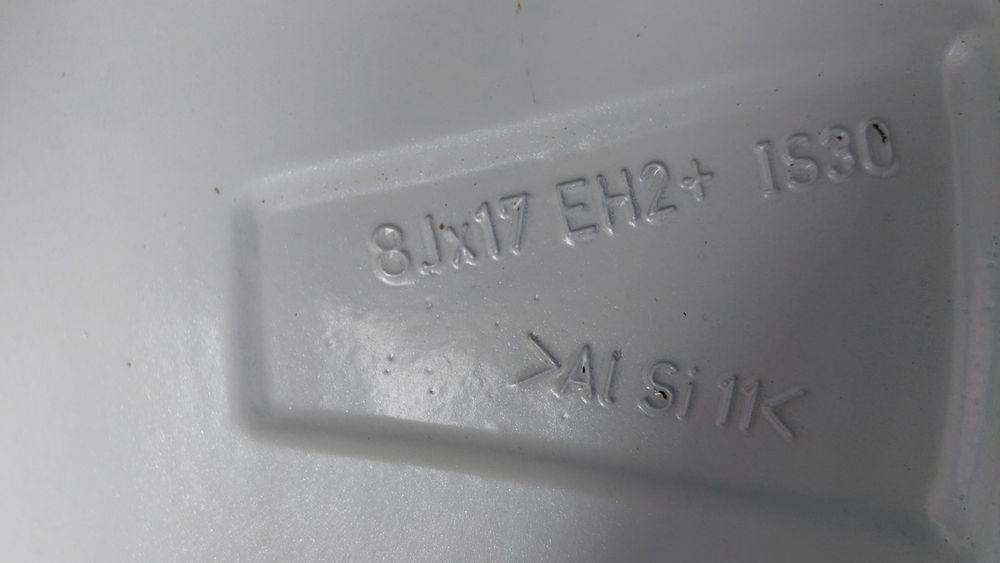 Bmw seria 5. F10,F11 Janta aluminiu Originala. Rezerva