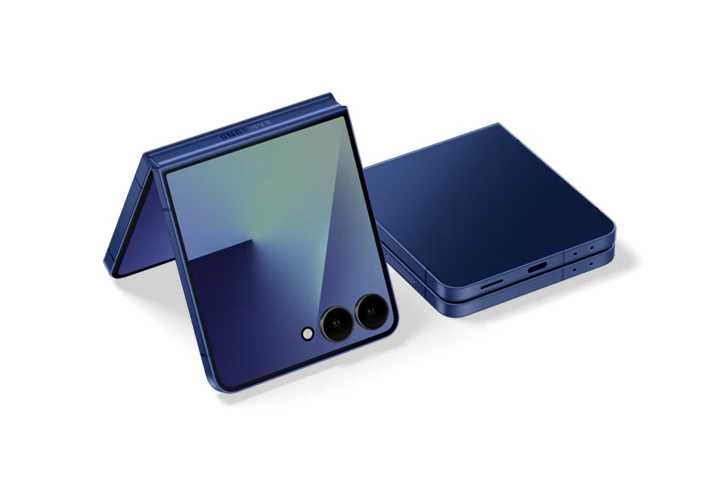 НОВ! Samsung Galaxy Z Flip 7 5G 512GB Blue Гаранция!