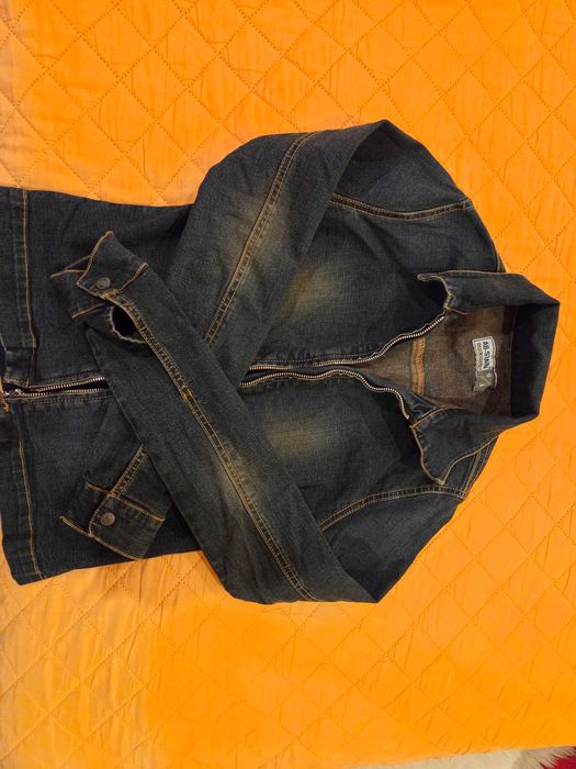 Дамско дънково яке