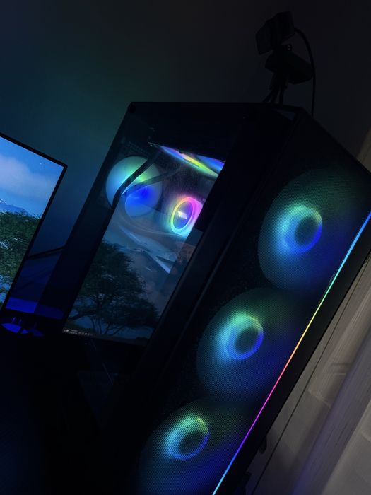 Vand/ schimb pc gaming