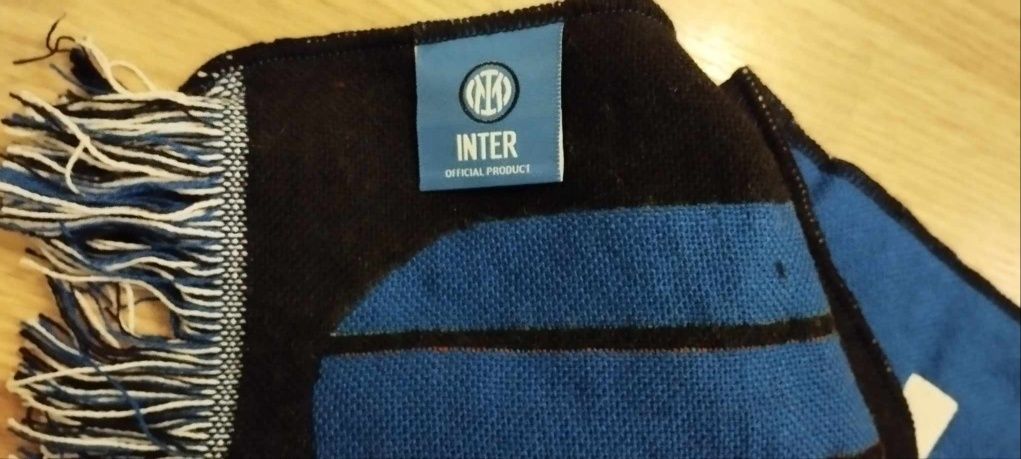 Оригинален шал на Интер