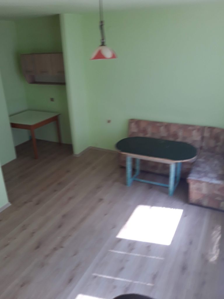 Дава се под наем Едностаен апартамент в Русе, Дружба 1 - 50 кв.м за 178.5 € - Снимка #1