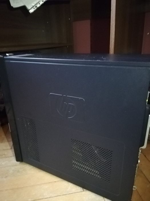 Vând unitate calculator HP+monitor LG+tastatură Promate