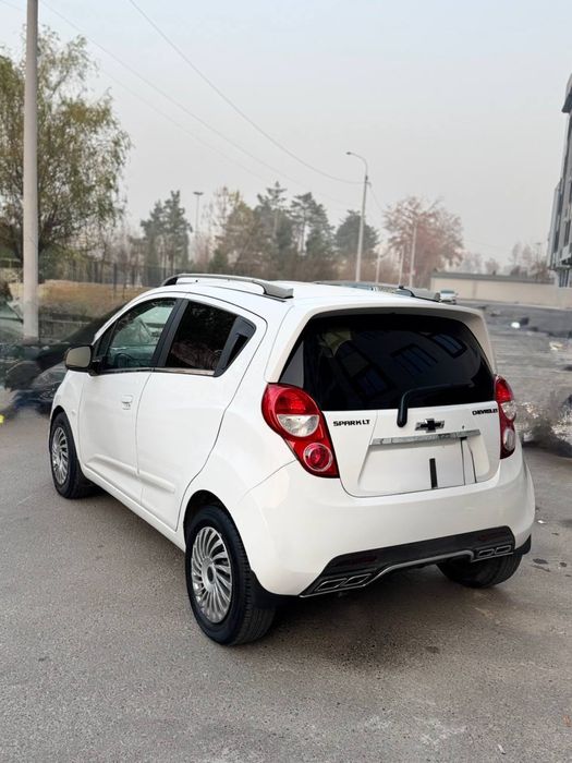 Спарк автомат каробка