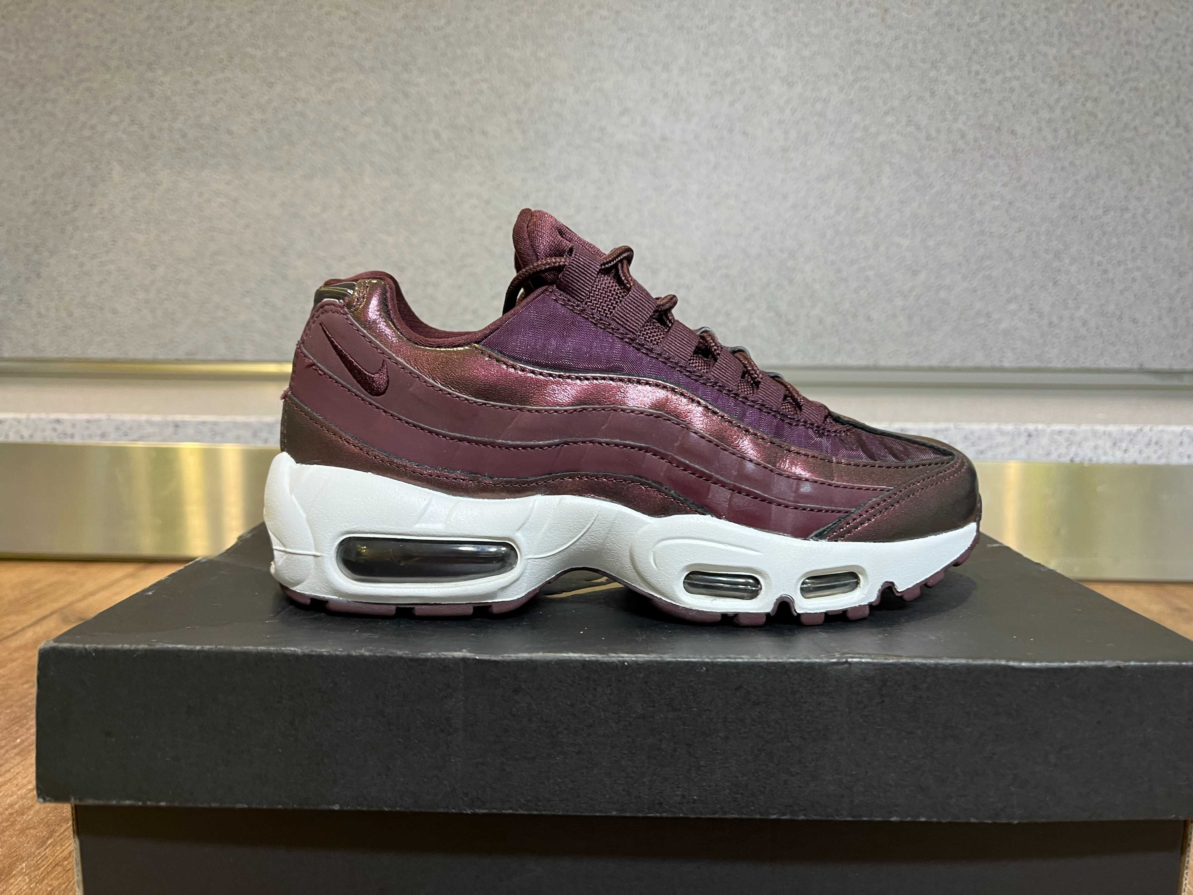 ОРИГИНАЛНИ *** Nike Air Max 95 SE "Burgundy Crush"