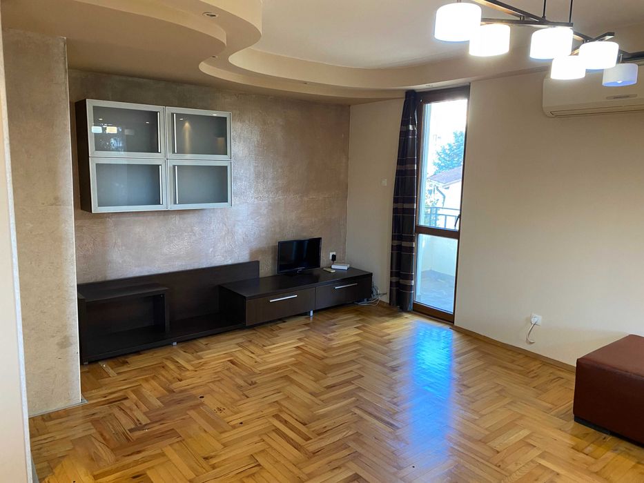 Дава се под наем Тристаен апартамент в Бургас, Сарафово - 120 кв.м за 612 € - Снимка #3